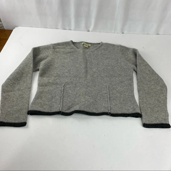 Eddie Bauer Womens Large 100% Wool Sweater Gray, Cropped Length - Picture 3 of 10